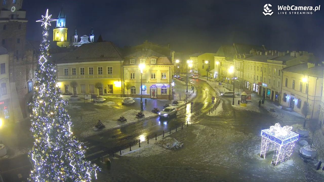 LUBLIN - widok na Bramę Krakowską - 30 grudzień 2025, 20:47