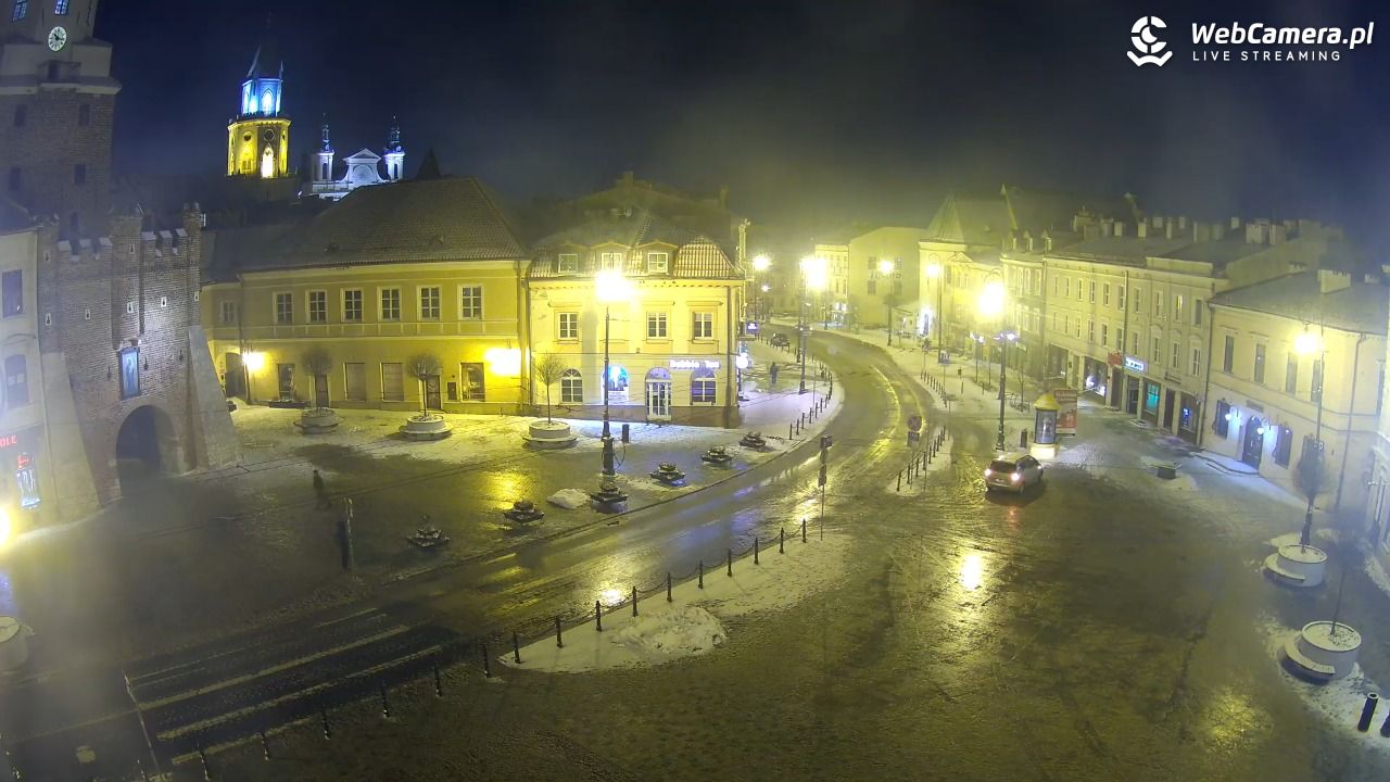 LUBLIN - widok na Bramę Krakowską - 15 luty 2026, 22:18