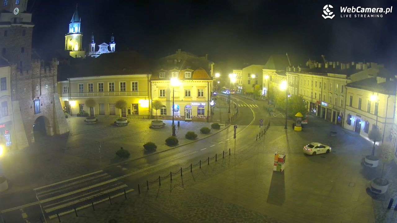 LUBLIN - widok na Bramę Krakowską - 20 październik 2025, 21:57