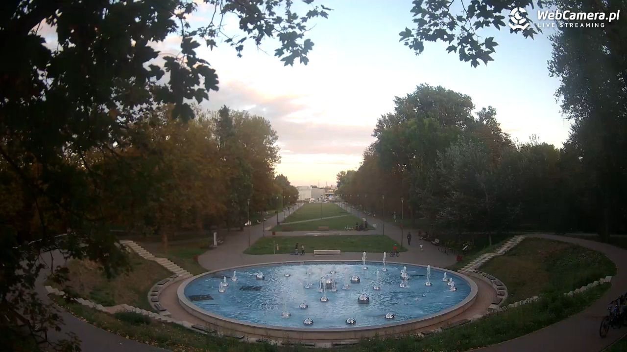 Lublin - widok na Park Ludowy - 06 wresień 2026, 18:54