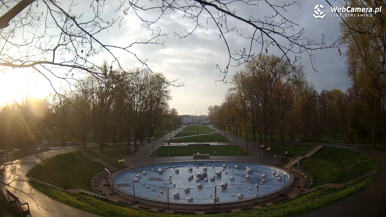 Lublin - widok na Park Ludowy - 16 kwiecień 2025, 06:27