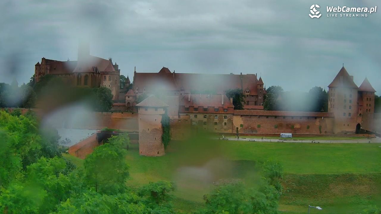 Malbork - widok na Zamek Krzyżacki - 16 lipiec 2025, 17:14