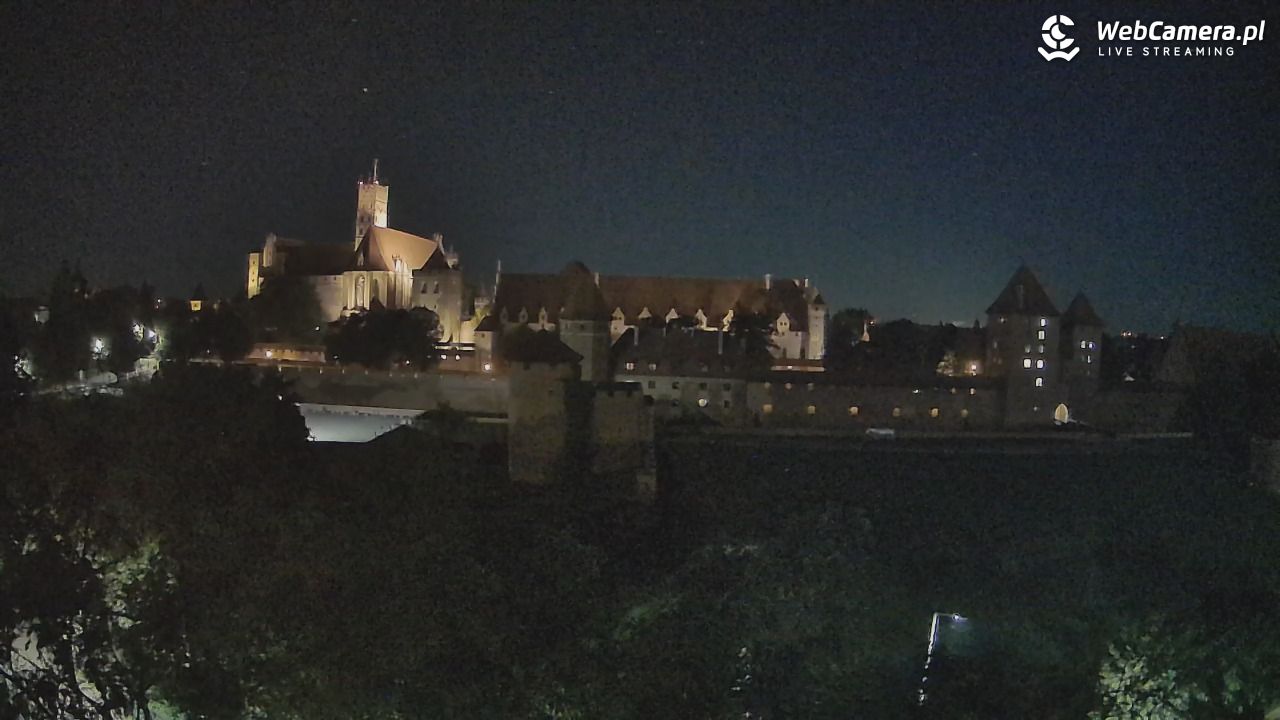 Malbork - widok na Zamek Krzyżacki - 23 wresień 2026, 20:40