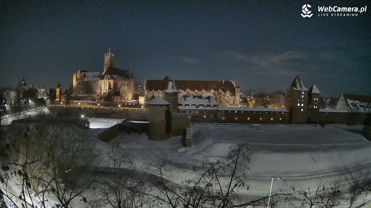 Malbork - widok na Zamek Krzyżacki - 02 luty 2026, 20:45