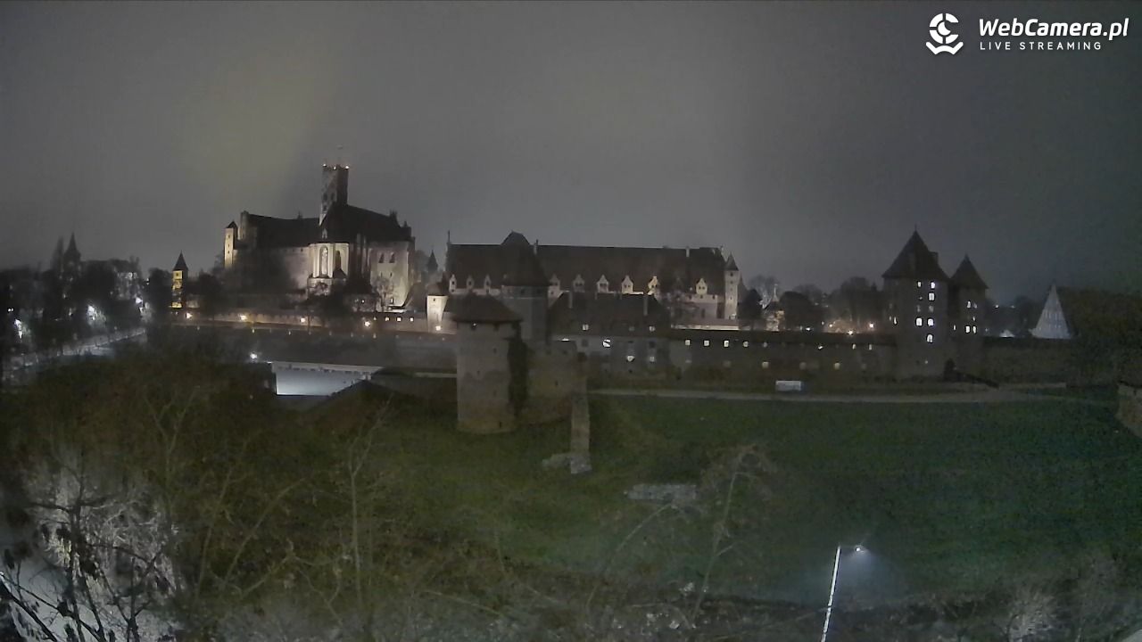Malbork - widok na Zamek Krzyżacki - 15 grudzień 2025, 20:11