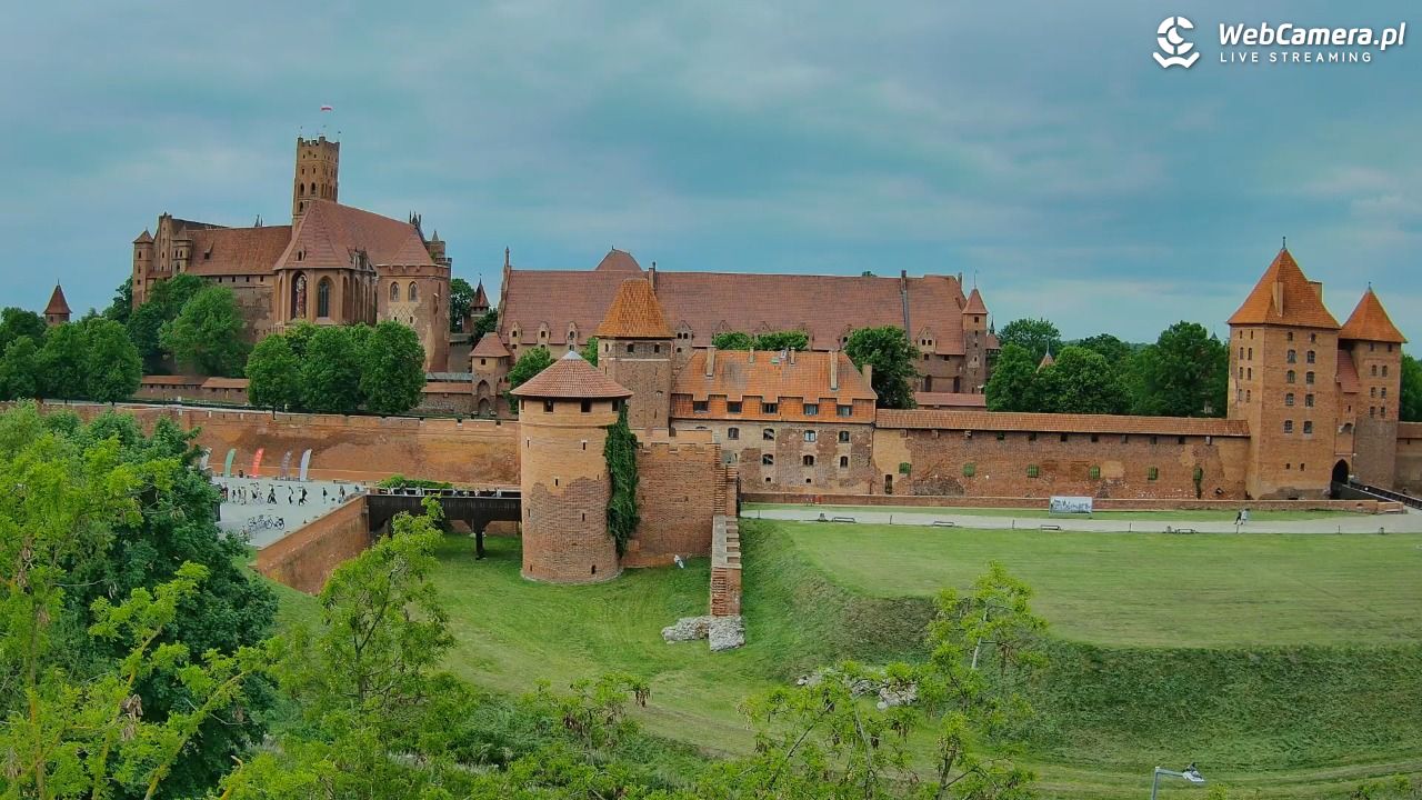 Malbork - widok na Zamek Krzyżacki - 28 maj 2025, 16:08