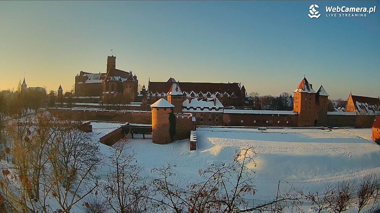 Malbork - widok na Zamek Krzyżacki - 03 luty 2026, 15:21