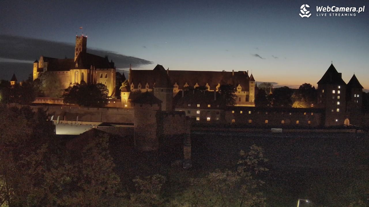 Malbork - widok na Zamek Krzyżacki - 14 maj 2025, 22:03