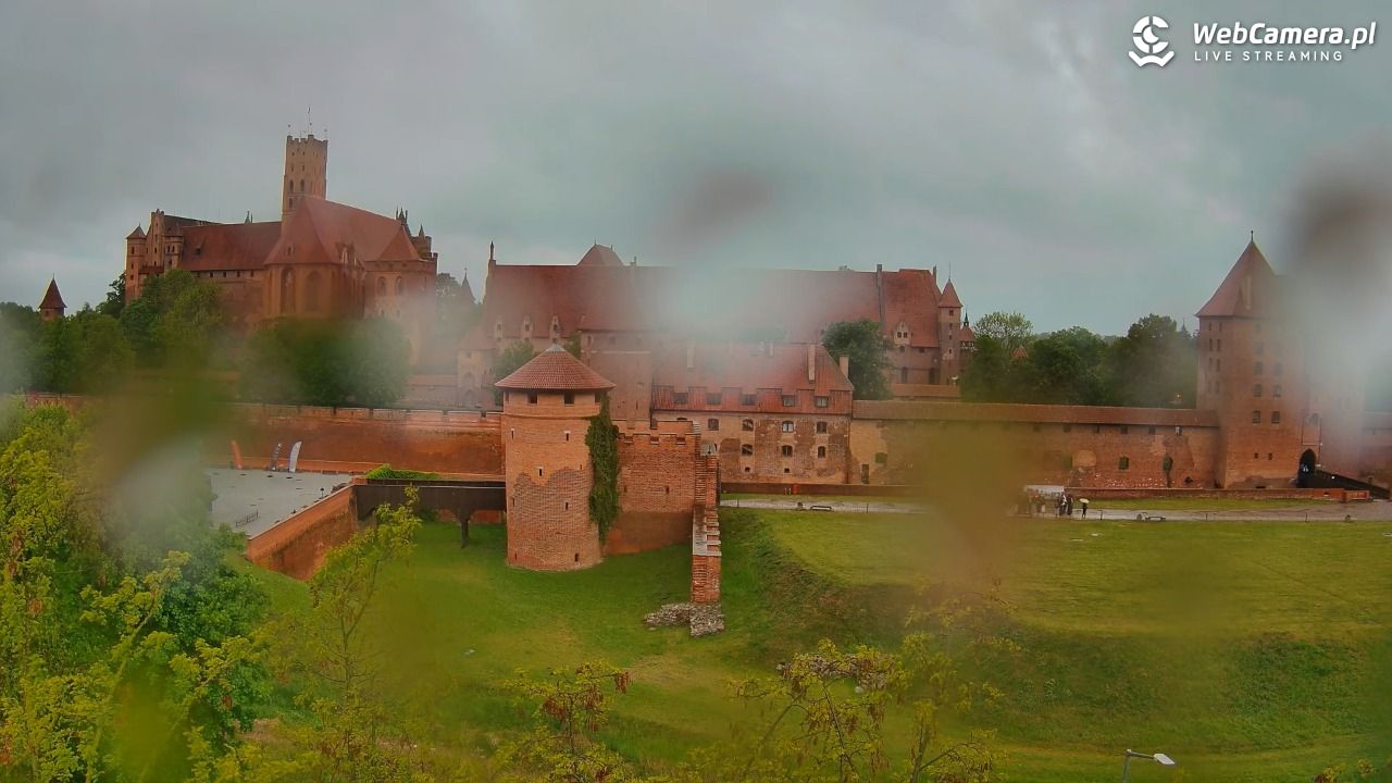 Malbork - widok na Zamek Krzyżacki - 15 maj 2025, 20:13