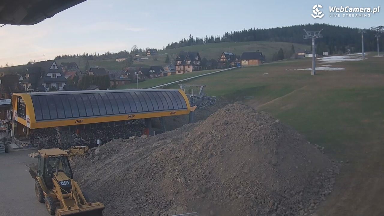 Małe Ciche - dolna stacja - 27 kwiecień 2026, 19:41