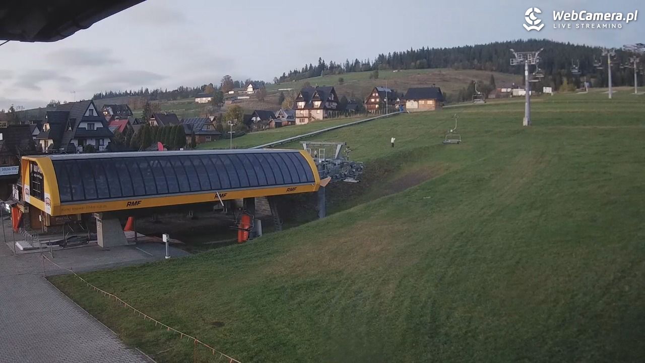 Małe Ciche - dolna stacja - 19 październik 2025, 18:04
