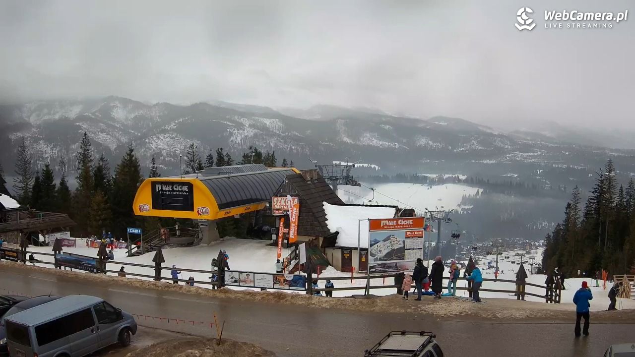 Małe Ciche - widok na parking - 26 styczeń 2026, 10:40
