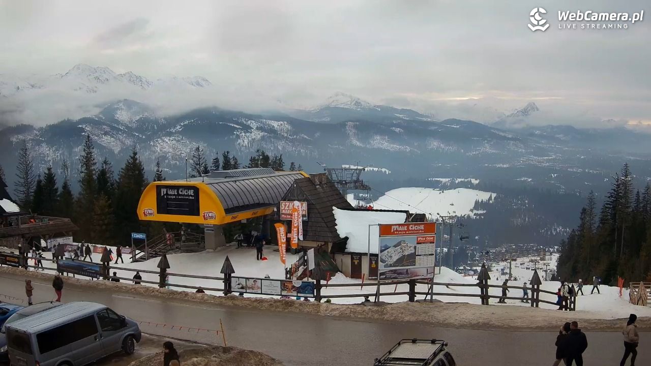Małe Ciche - widok na parking - 26 styczeń 2026, 14:31