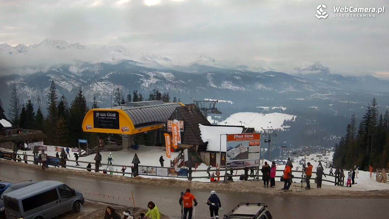 Małe Ciche - widok na parking - 26 styczeń 2026, 14:23