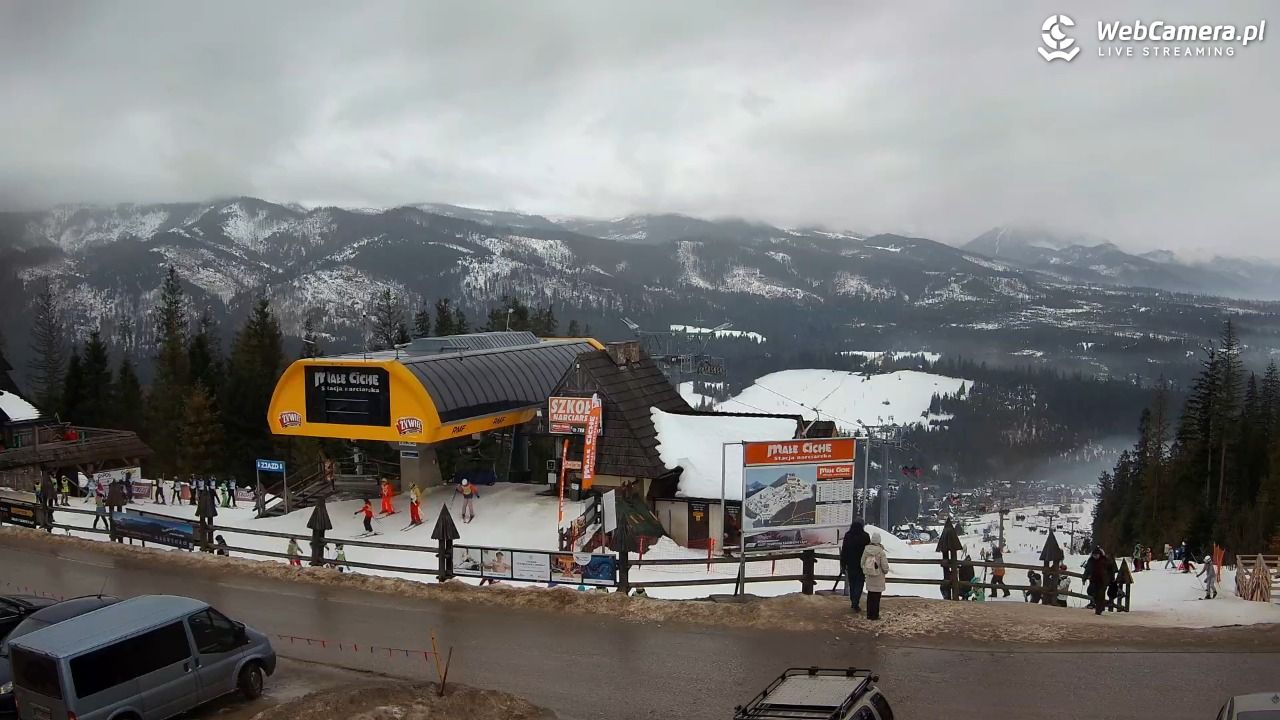 Małe Ciche - widok na parking - 26 styczeń 2026, 10:10