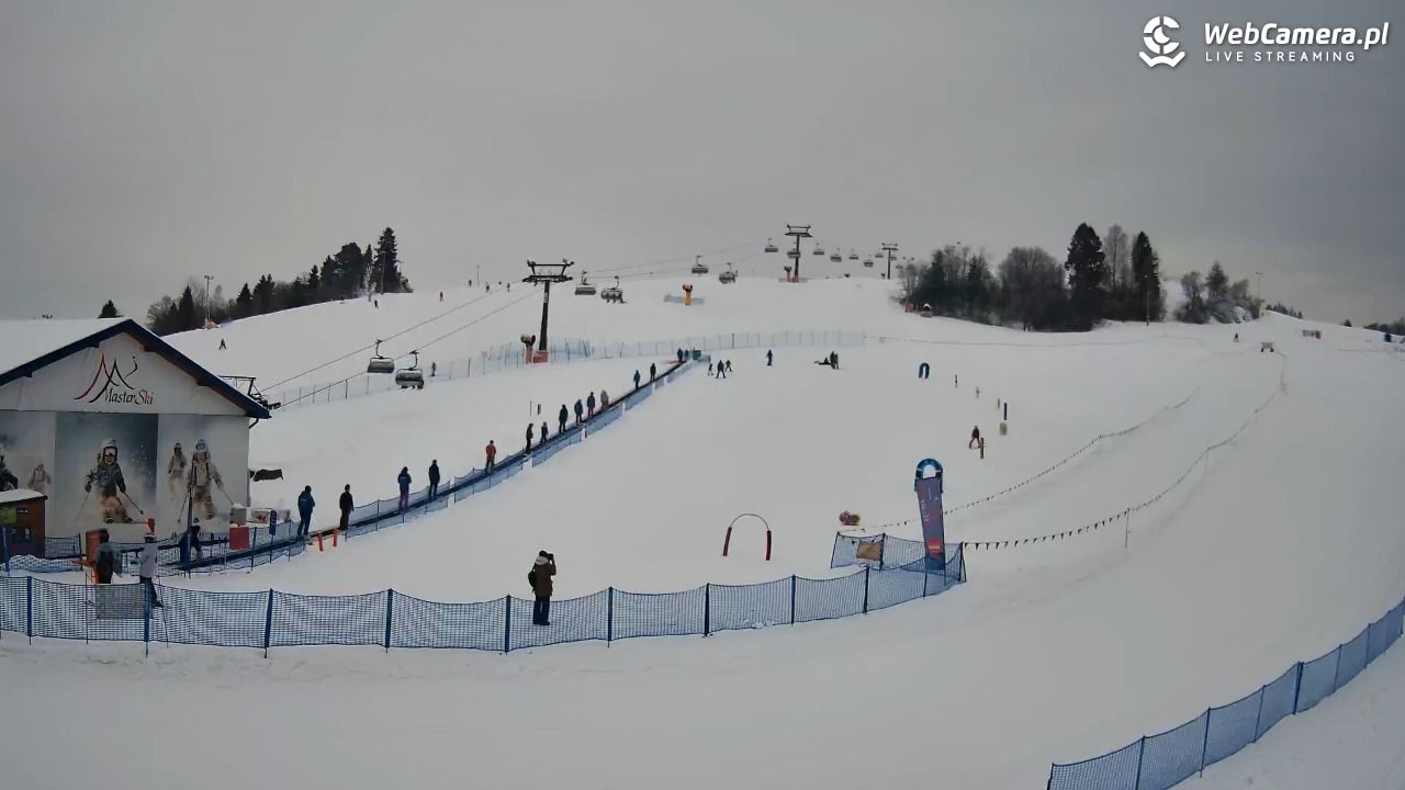 Master Ski - widok na wyciąg taśmowy NOWOŚĆ - 10 styczeń 2026, 09:58