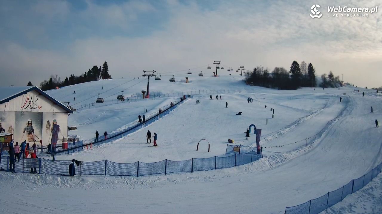 Master Ski - widok na wyciąg taśmowy NOWOŚĆ - 10 styczeń 2026, 12:12