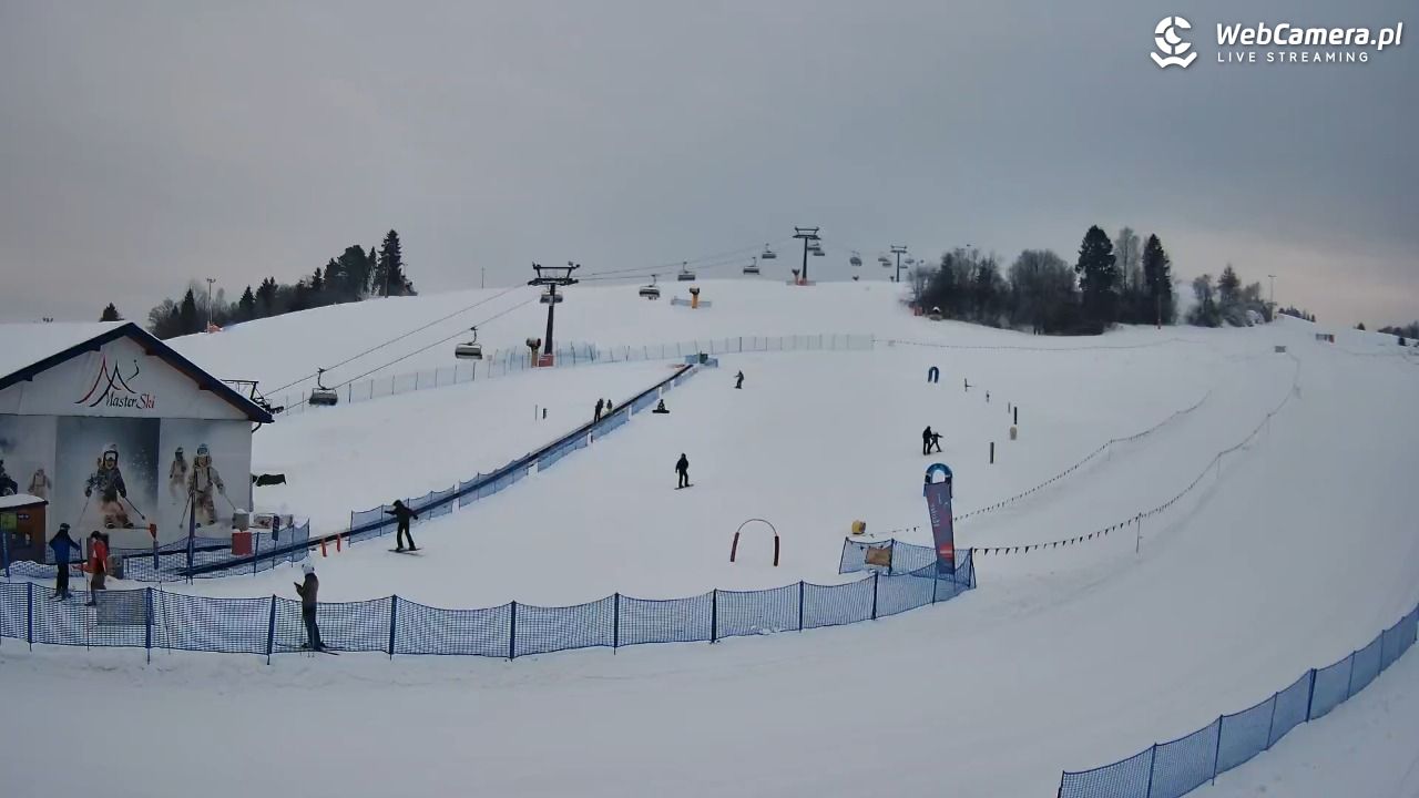 Master Ski - widok na wyciąg taśmowy NOWOŚĆ - 10 styczeń 2026, 08:50