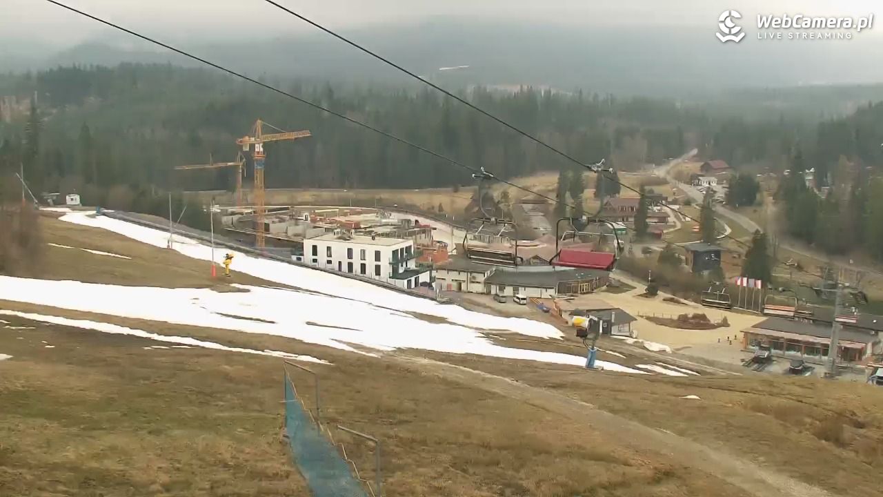 Meander - widok na stok i termy Oravice - 15 kwiecień 2026, 15:14