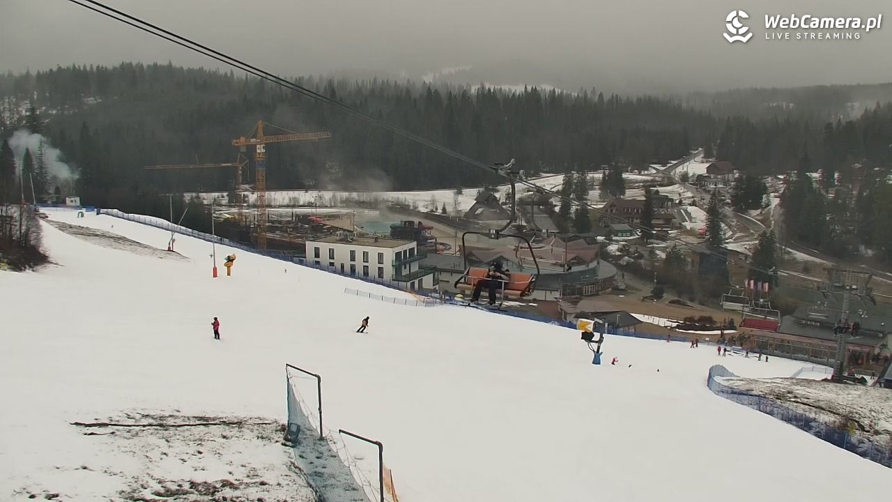 Meander - widok na stok i termy Oravice - 24 luty 2026, 13:40