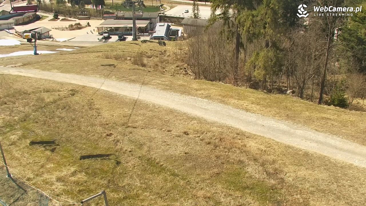 Meander - widok na stok i termy Oravice - 18 kwiecień 2026, 12:44