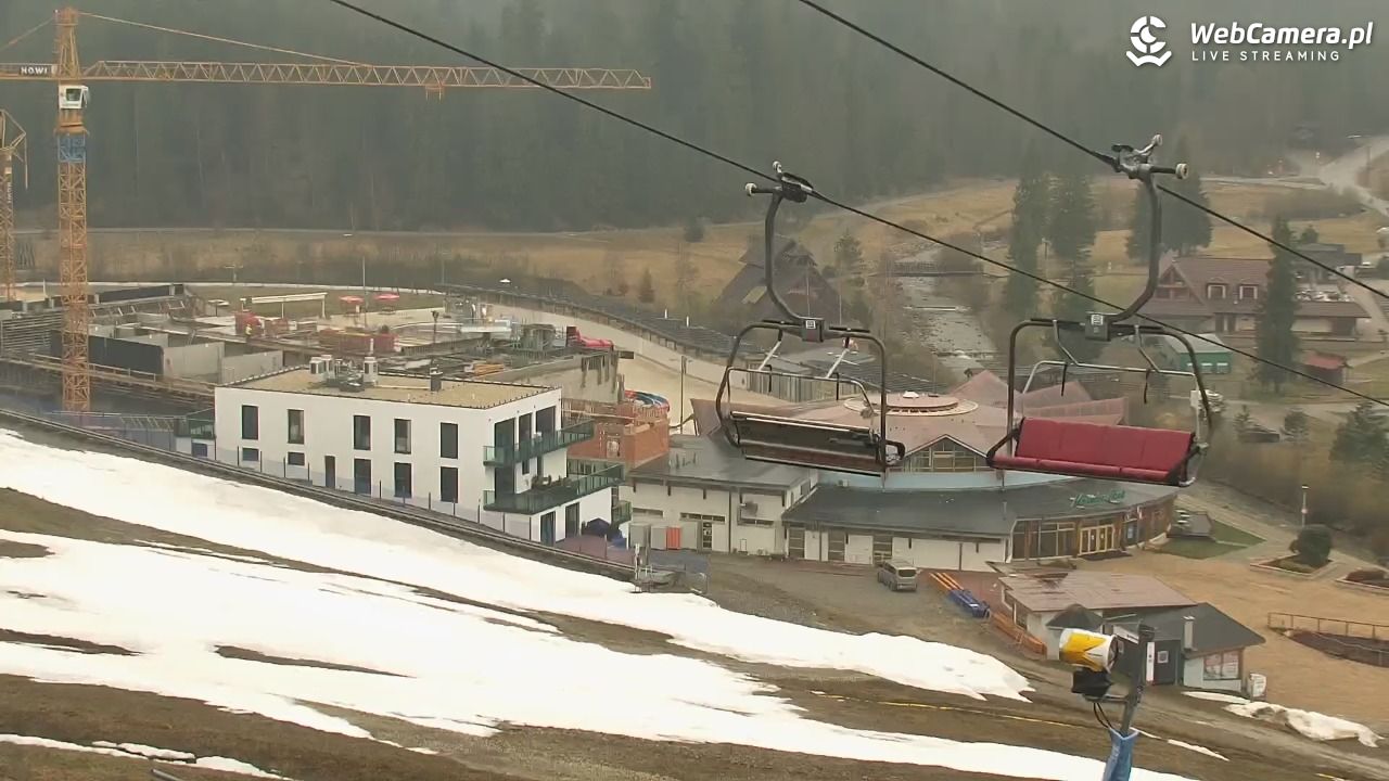 Meander - widok na stok i termy Oravice - 16 kwiecień 2026, 12:17