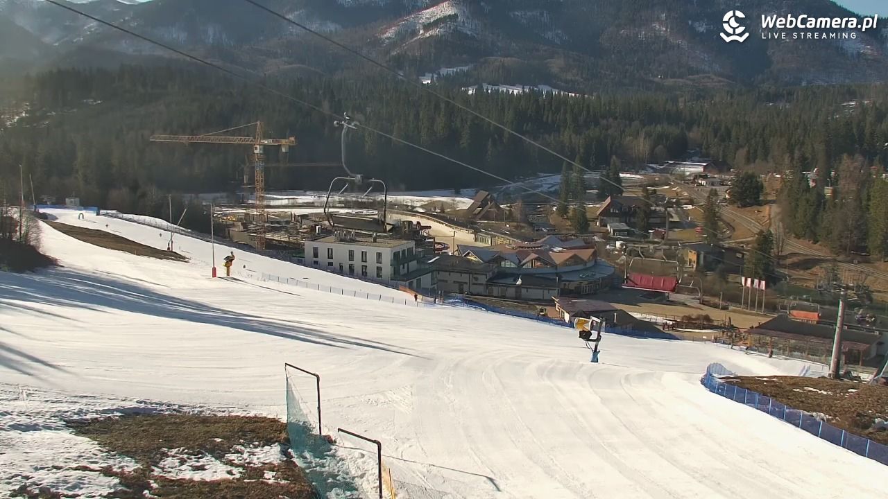 Meander - widok na stok i termy Oravice - 27 luty 2026, 09:01