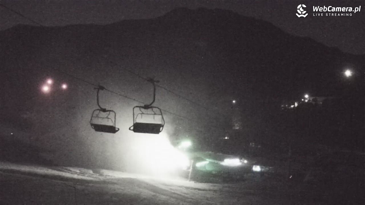 Meander - widok na stok i termy Oravice - 13 grudzień 2025, 06:09