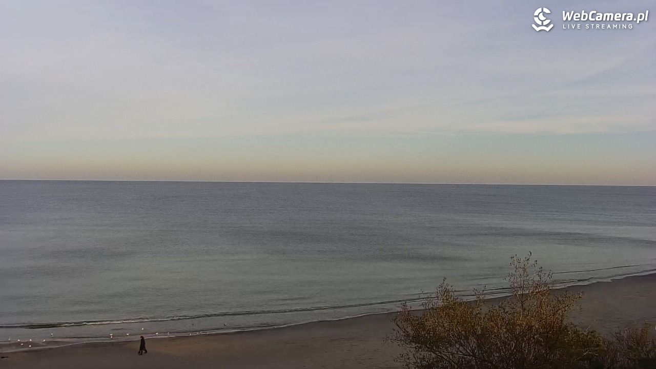 Międzywodzie - widok na plażę - 01 listopad 2025, 08:40