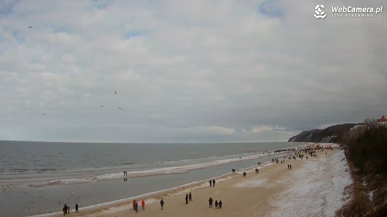 Międzyzdroje - widok na wschodnią stronę plaży - 15 luty 2026, 12:03