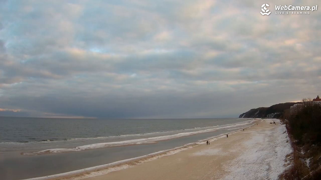 Międzyzdroje - widok na wschodnią stronę plaży - 15 luty 2026, 07:59