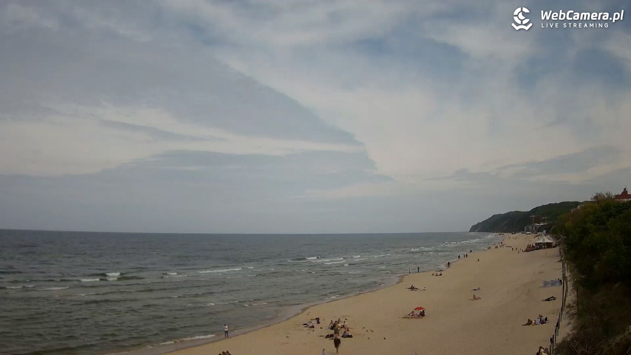 Międzyzdroje - widok na wschodnią stronę plaży - 14 maj 2025, 12:12