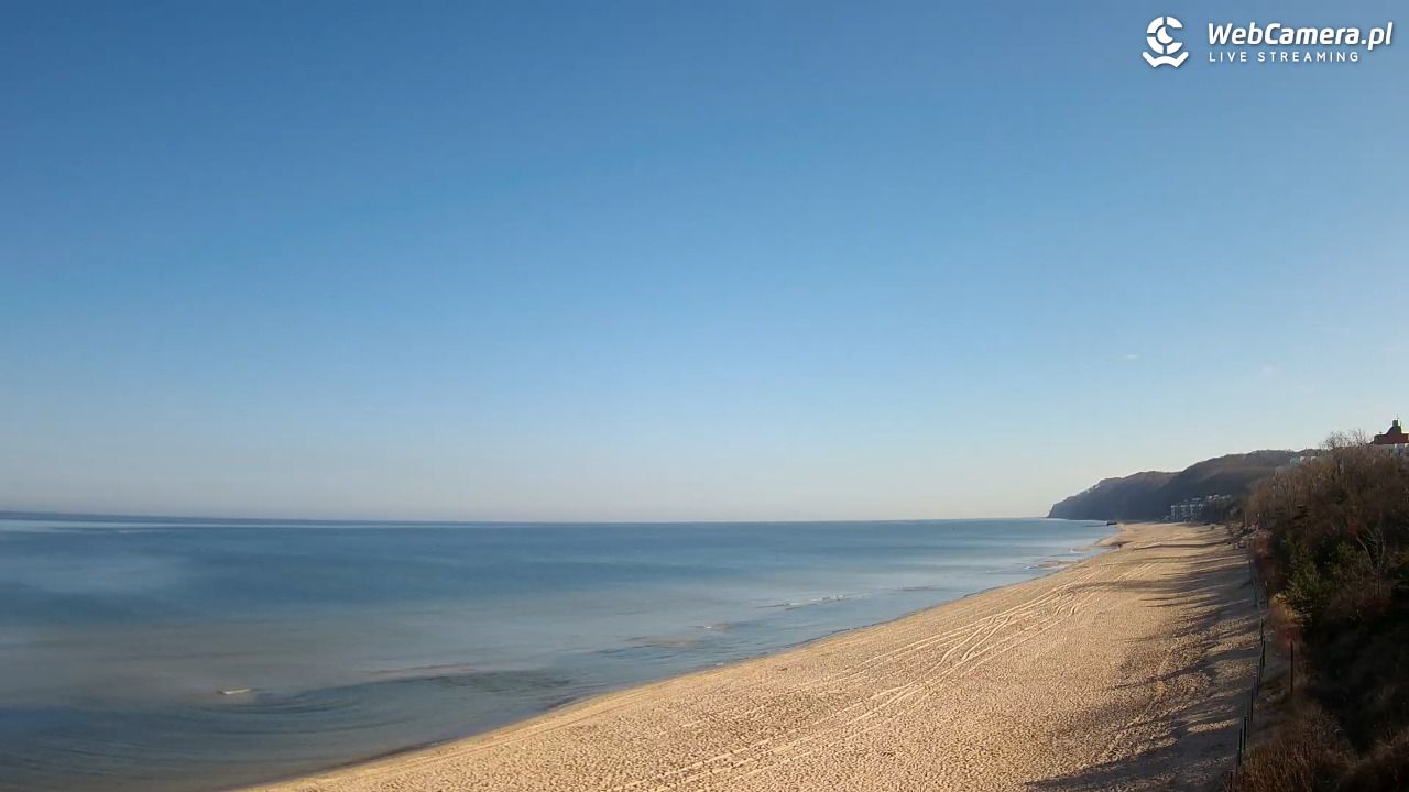 Międzyzdroje - widok na wschodnią stronę plaży - 02 kwiecień 2026, 09:25