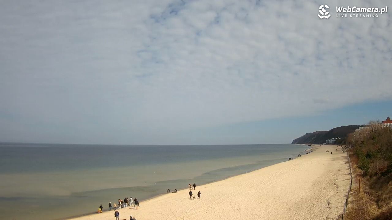 Międzyzdroje - widok na wschodnią stronę plaży - 02 kwiecień 2026, 11:59