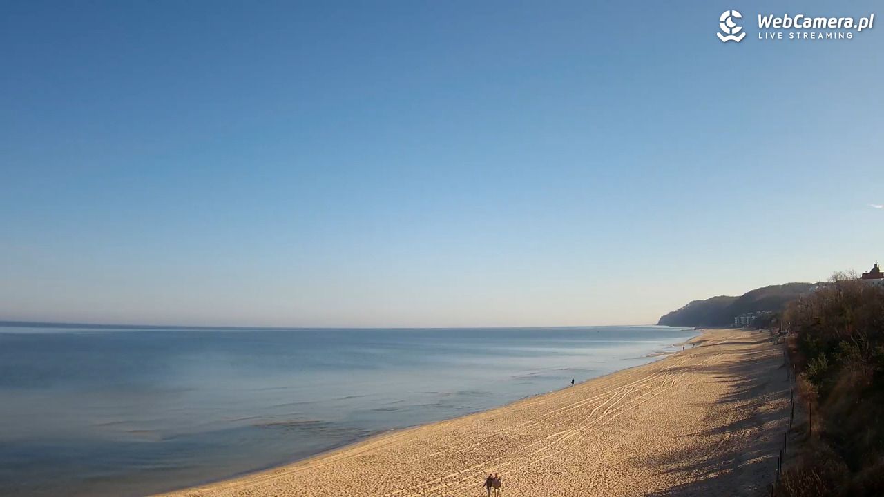 Międzyzdroje - widok na wschodnią stronę plaży - 02 kwiecień 2026, 09:05