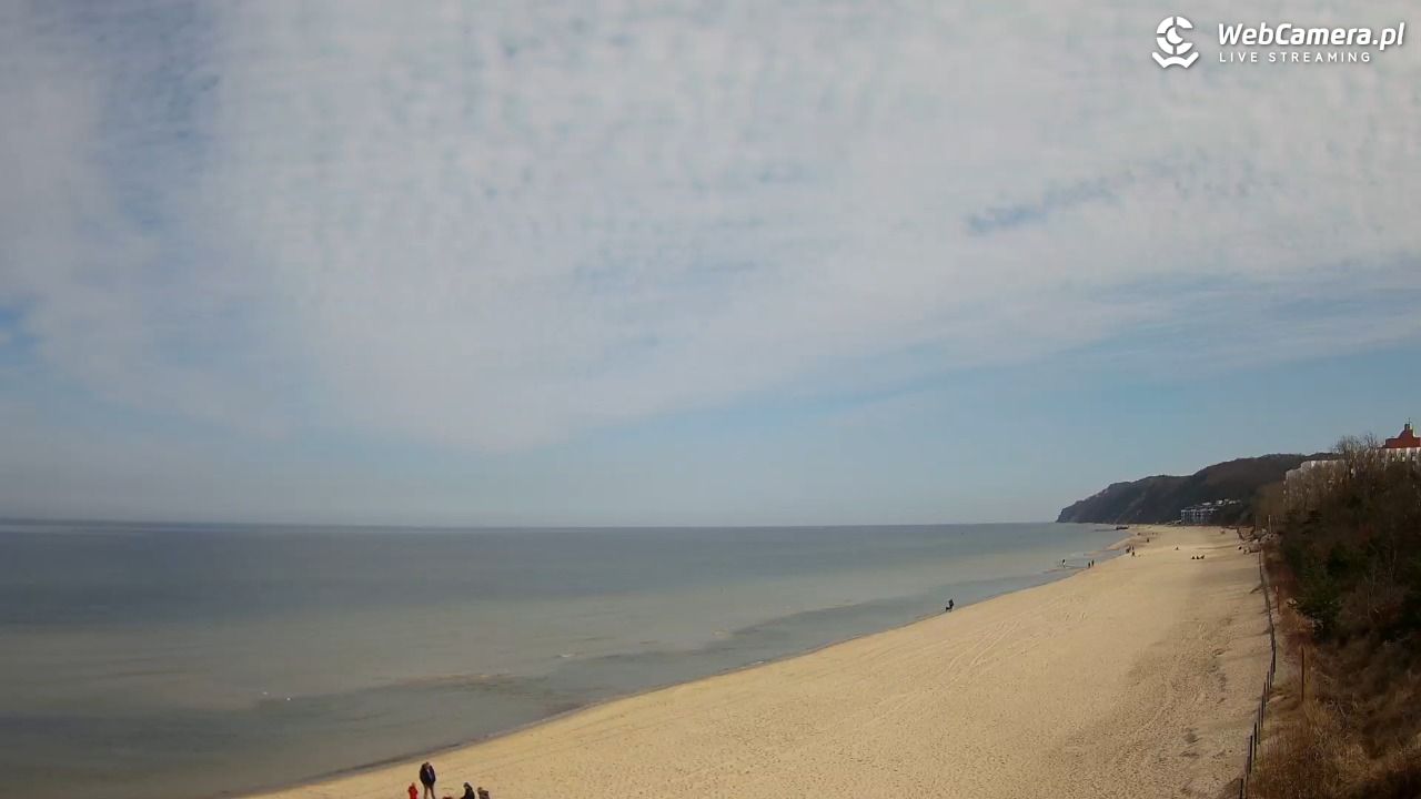 Międzyzdroje - widok na wschodnią stronę plaży - 02 kwiecień 2026, 11:05