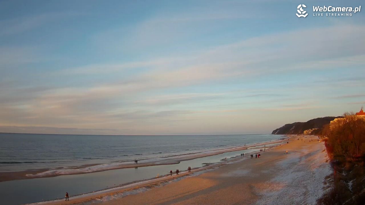 Międzyzdroje - widok na wschodnią stronę plaży - 15 luty 2026, 16:48