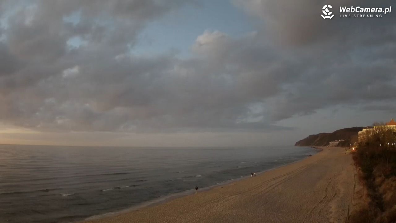 Międzyzdroje - widok na wschodnią stronę plaży - 31 marzec 2026, 20:12