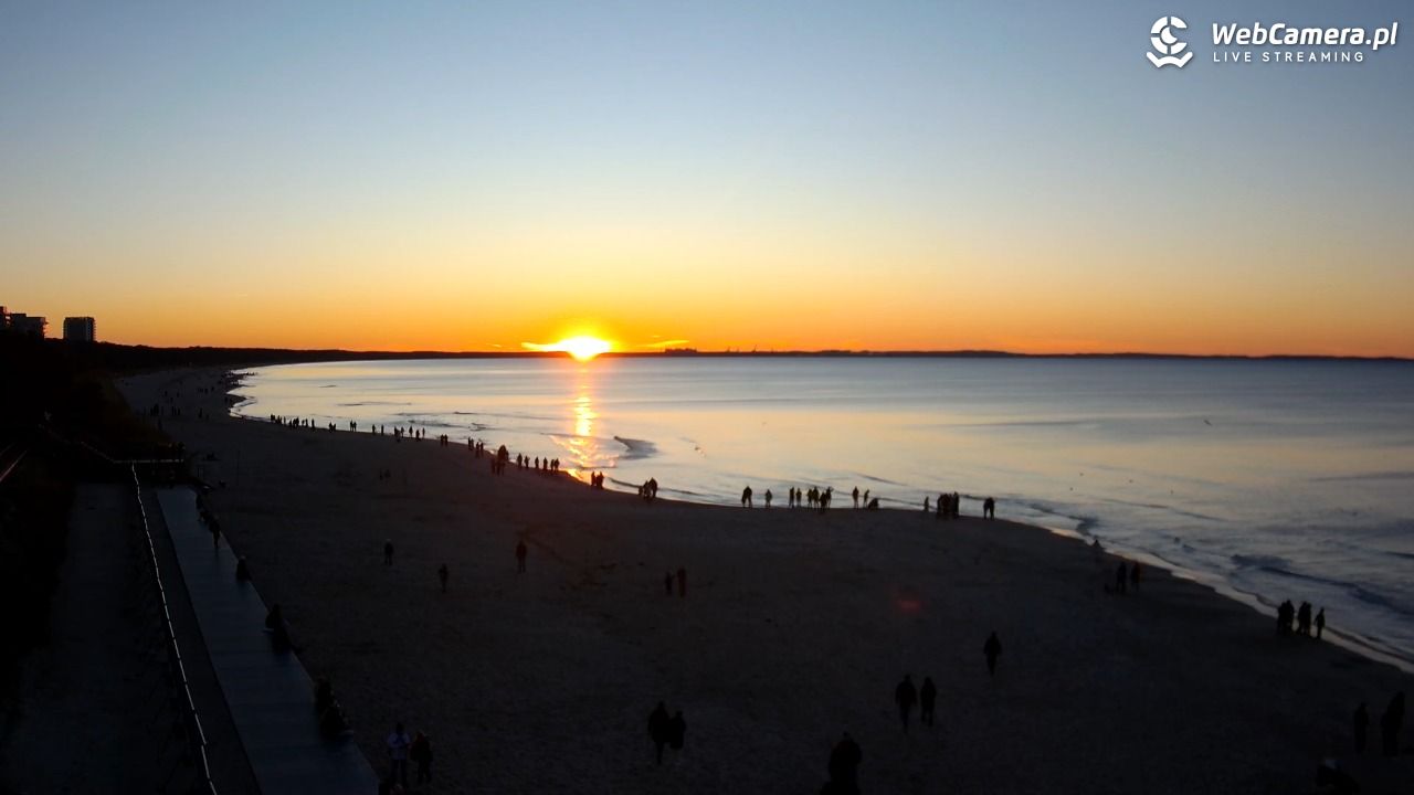 Międzyzdroje - widok na plażę - 19 październik 2025, 17:53