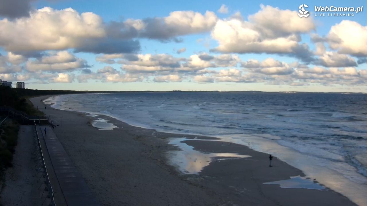 Międzyzdroje - widok na plażę - 18 październik 2025, 08:48
