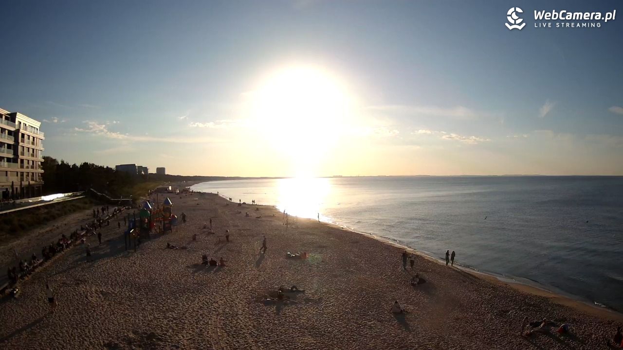 Międzyzdroje - widok na plażę - 27 wresień 2026, 17:31