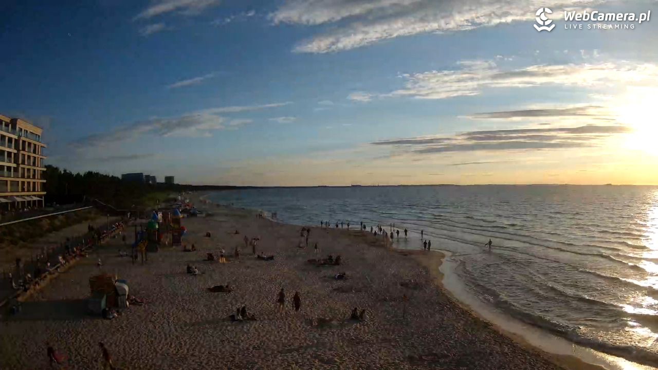 Międzyzdroje - widok na plażę - 21 czerwiec 2026, 20:29