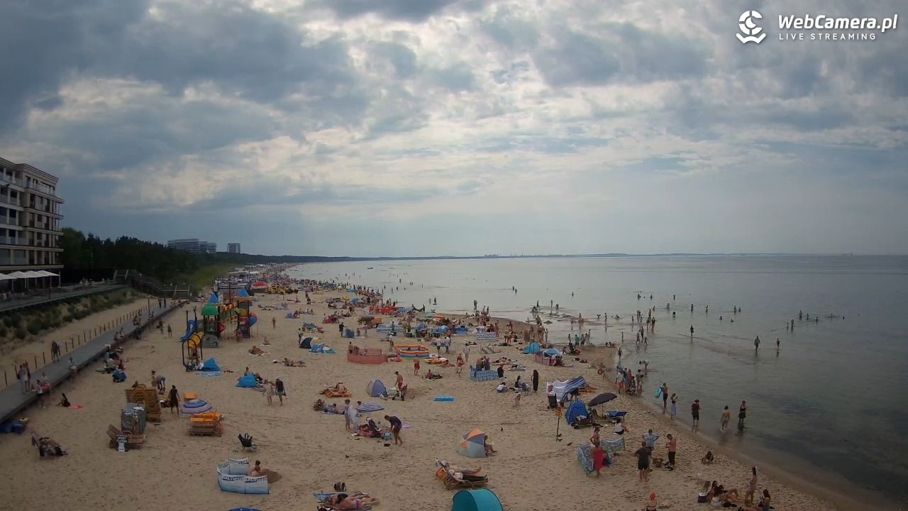 Międzyzdroje - widok na plażę - 20 czerwiec 2026, 15:33