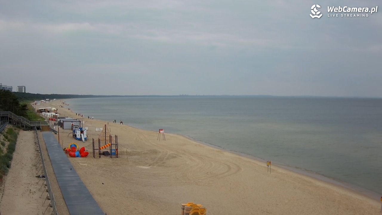 Międzyzdroje - widok na plażę - 10 czerwiec 2025, 15:06