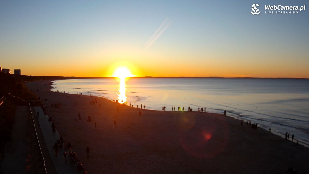Międzyzdroje - widok na plażę - 19 październik 2025, 17:48