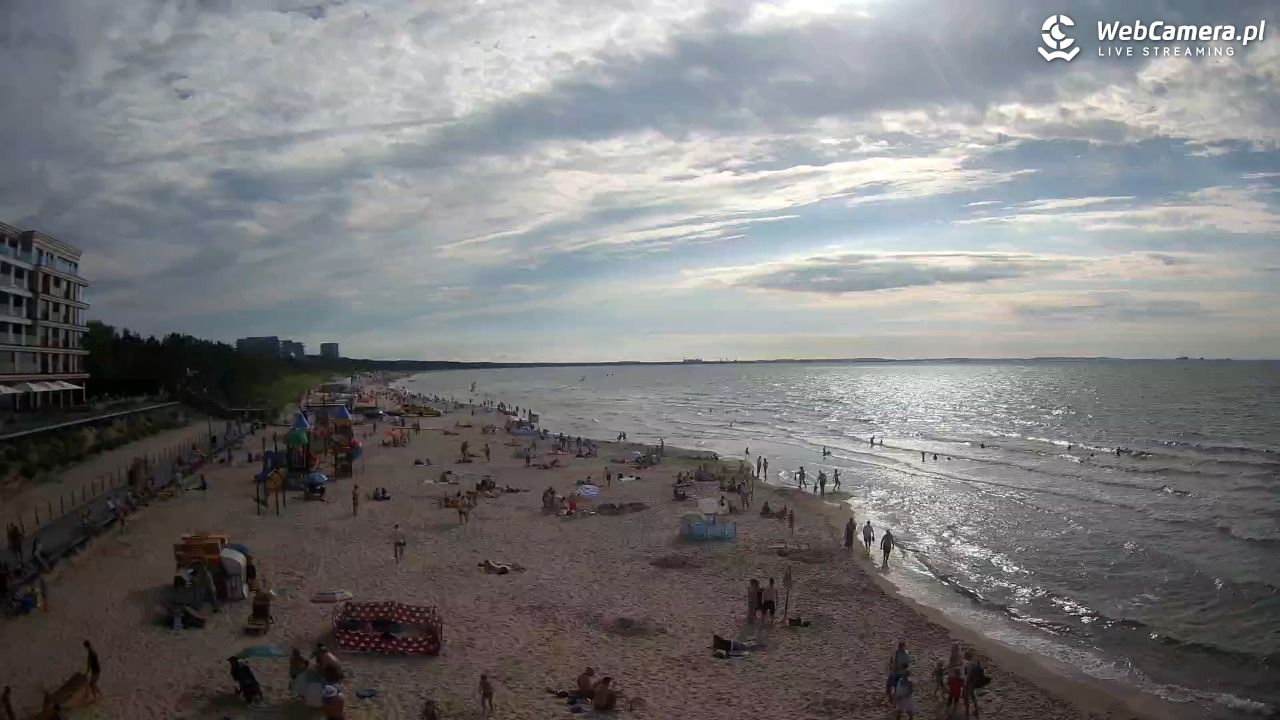 Międzyzdroje - widok na plażę - 21 czerwiec 2026, 17:57