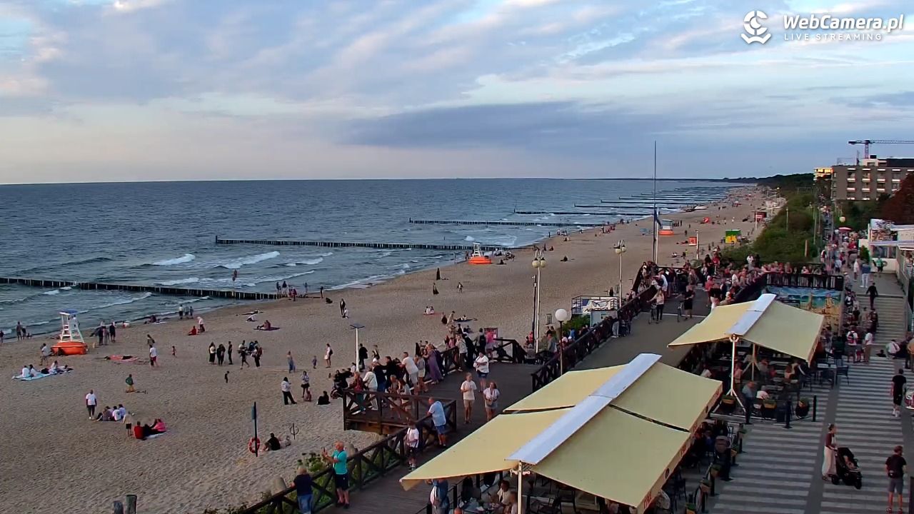 MIELNO - widok na plażę - 06 sierpień 2026, 20:09