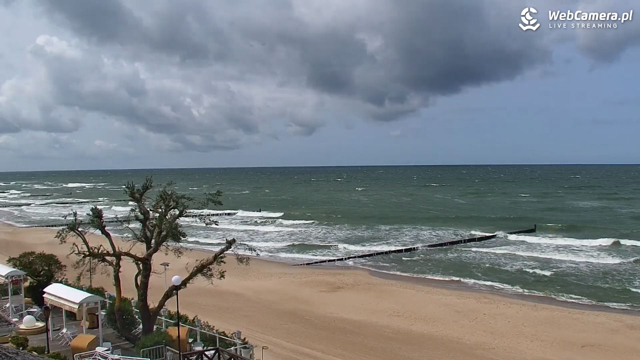 MIELNO - widok na plażę - 09 czerwiec 2025, 13:48