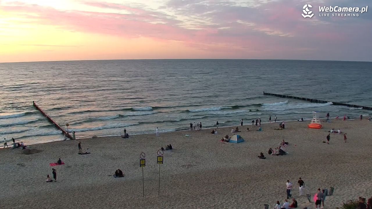 MIELNO - widok na plażę - 06 sierpień 2026, 21:01
