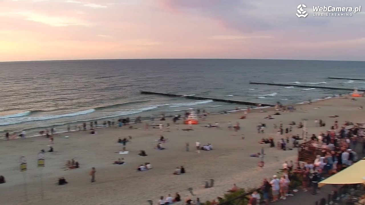 MIELNO - widok na plażę - 06 sierpień 2026, 20:41